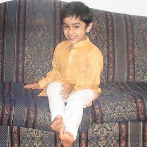 Meet your Posher, Afaq